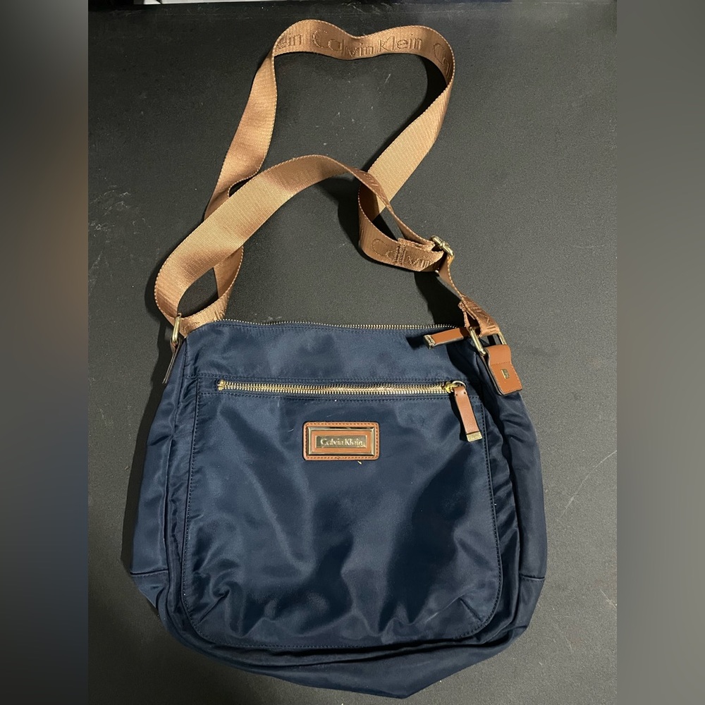CALVIN KLEIN CROSSBODY WOMENS NAVY BLUE PURSE